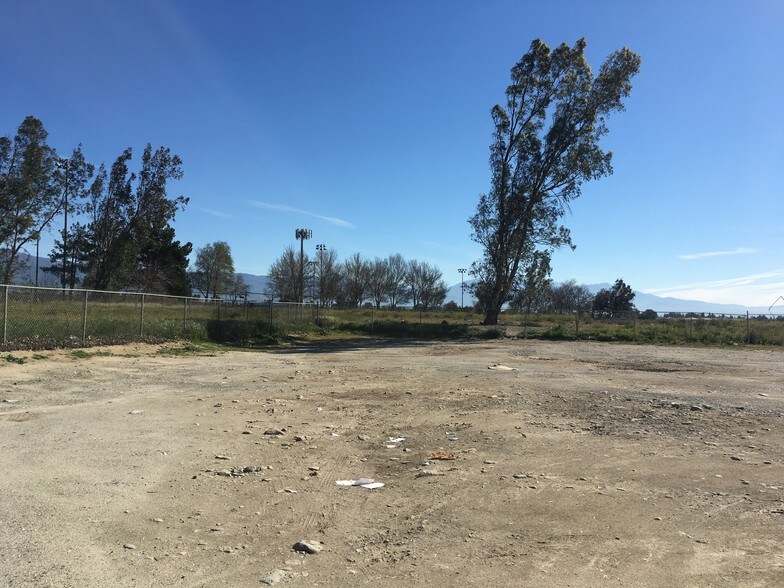1345 N Fitzgerald Ave, Rialto, CA 92376 Land For Lease