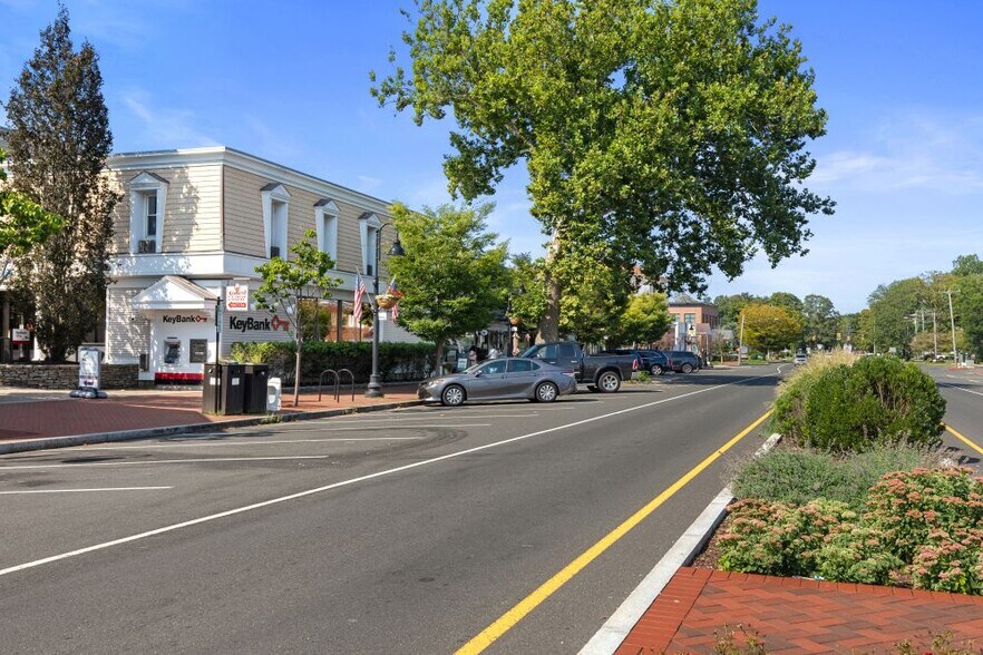 More Photos Of 724 Boston Post Rd, Madison General Retail For Lease