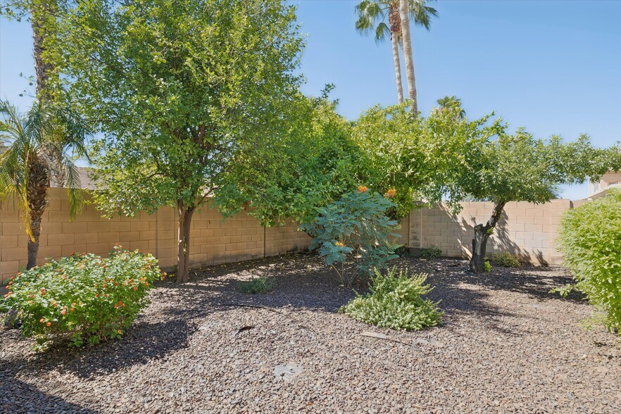 More Photos Of 5338 E Hartford Ave, Scottsdale Healthcare For Sale