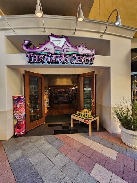 More Photos Of 520-550 Deep Valley Dr, Rolling Hills Estates Unknown For Lease