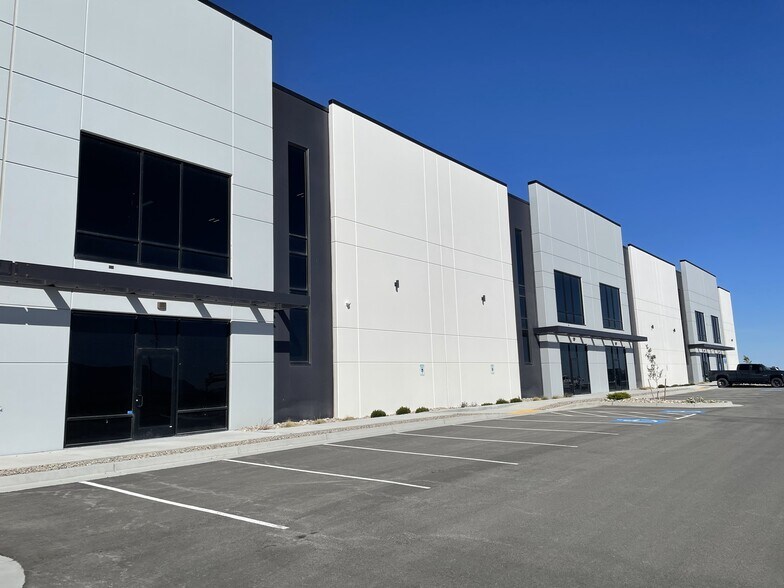 More Photos Of 1503 Utah Avenue, Tooele Distribution For Lease