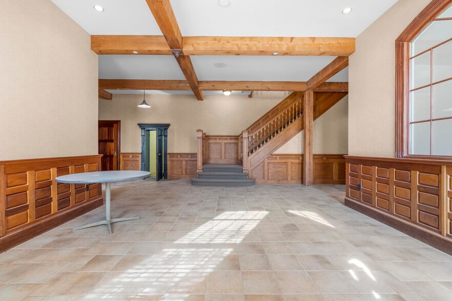 More Photos Of 495 Blake St, New Haven Office For Lease