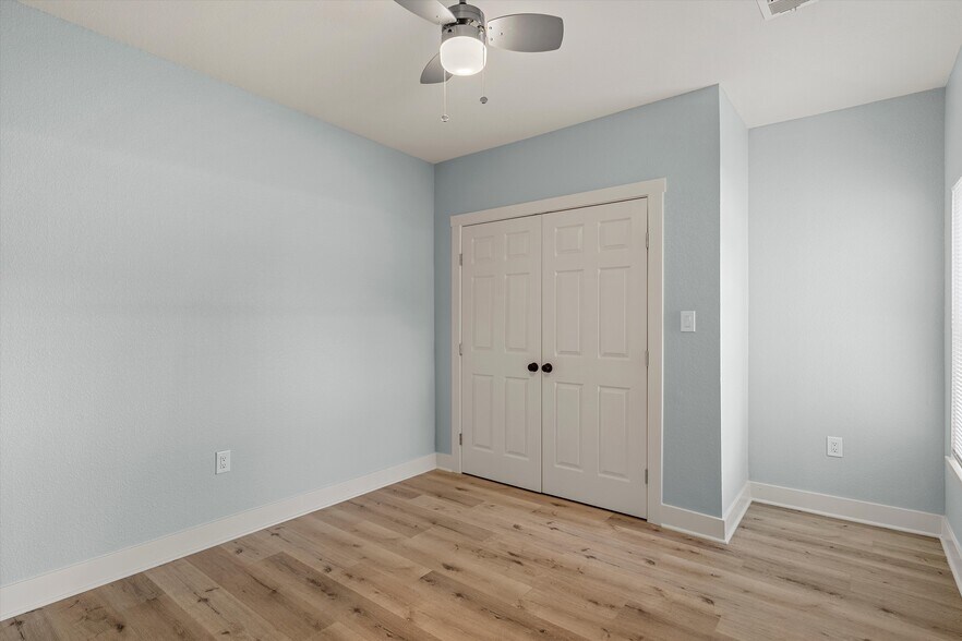 More Photos Of 711 4th St, Eddy Specialty For Sale