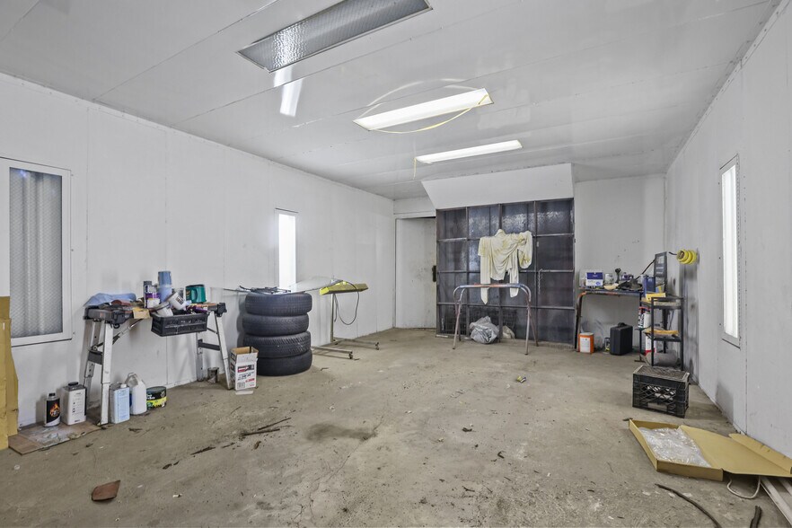 More Photos Of 19 Benefit St, Pawtucket Industrial For Sale