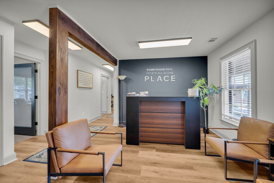 More Photos Of 679 Hospital Rd, Commerce Medical For Lease