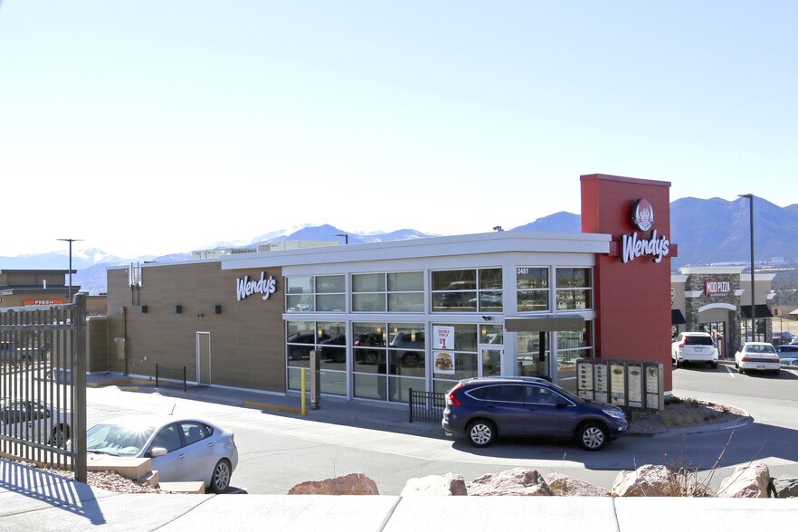 More Photos Of 13481 Bass Pro Dr, Colorado Springs Freestanding For Lease
