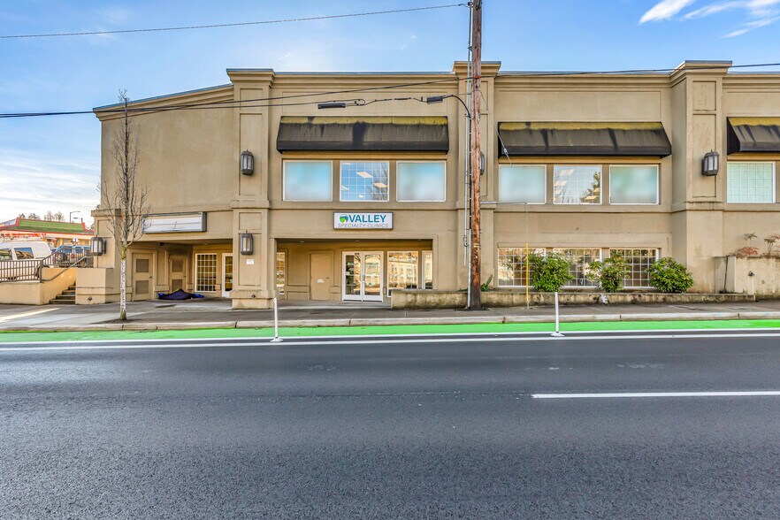 More Photos Of 1401 Siskiyou Blvd, Ashland Office For Lease