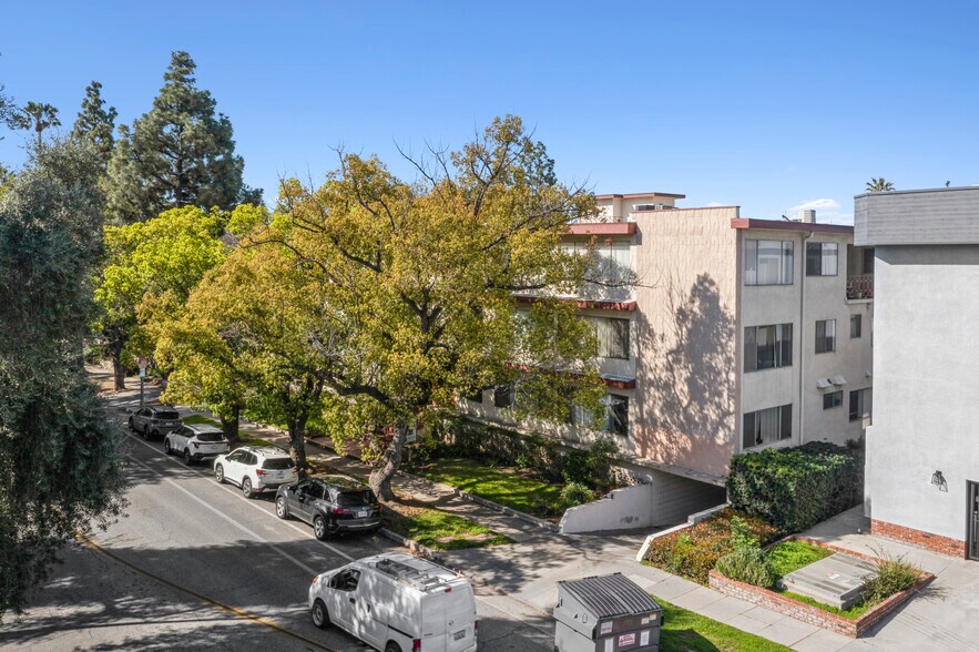 More Photos Of 195 S Wilson Ave, Pasadena Apartments For Sale