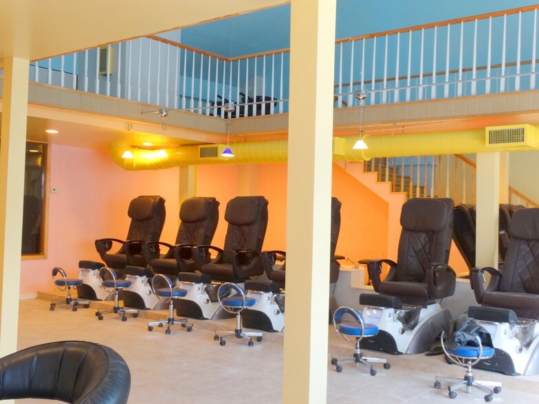 More Photos Of 60-62 S 4th St, Elizabeth Storefront Retail Residential For Sale