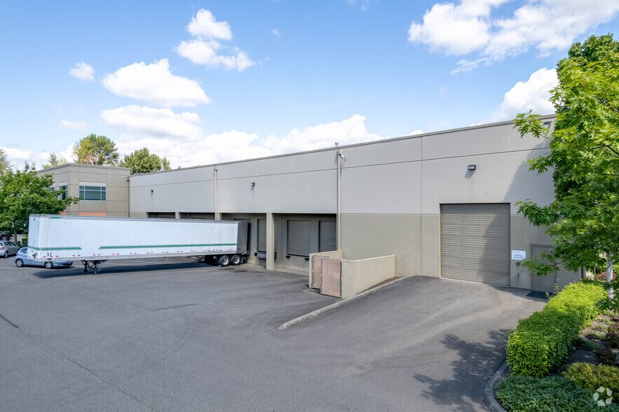 Primary Photo Of 710 Sw 34th St, Renton Manufacturing For Lease