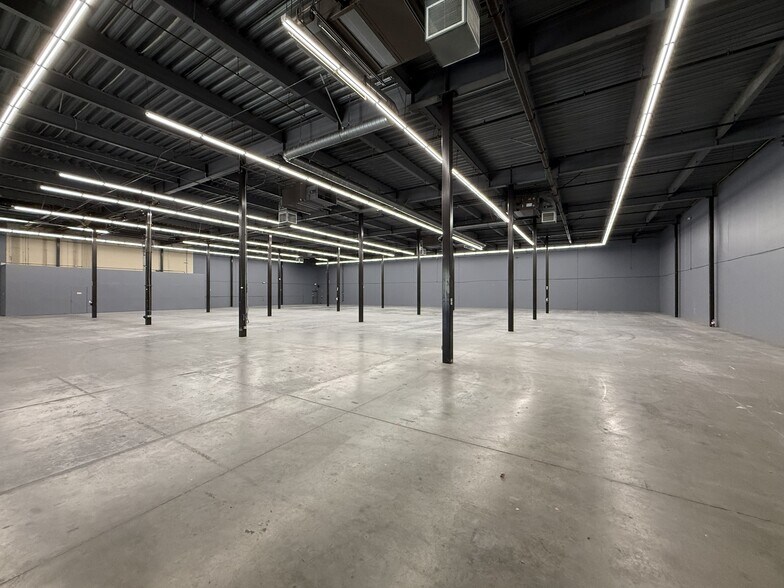 More Photos Of 655 S Santa Fe Ave, Los Angeles Industrial For Lease