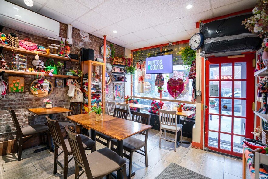 More Photos Of 2108 Second Ave, New York Apartments For Lease