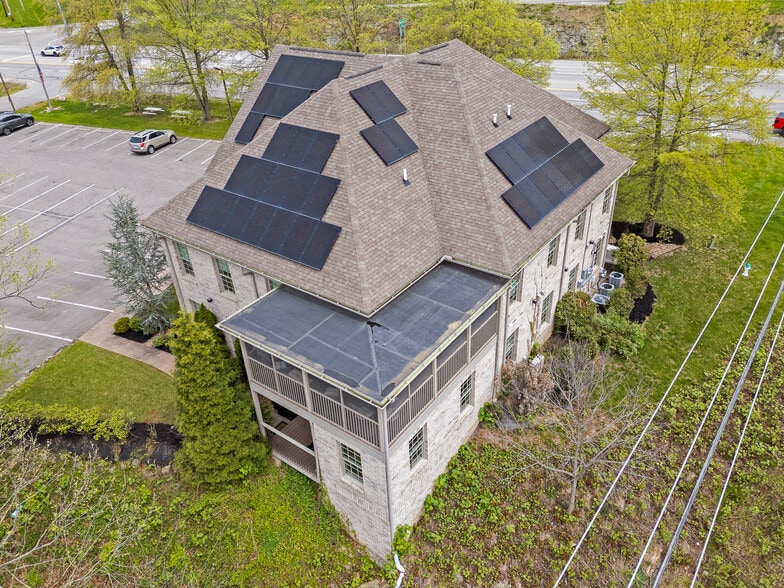 More Photos Of 3139 16th Street Rd, Huntington Medical For Sale