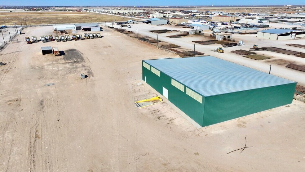 More Photos Of 6000 N County Road 1150, Midland Warehouse For Lease