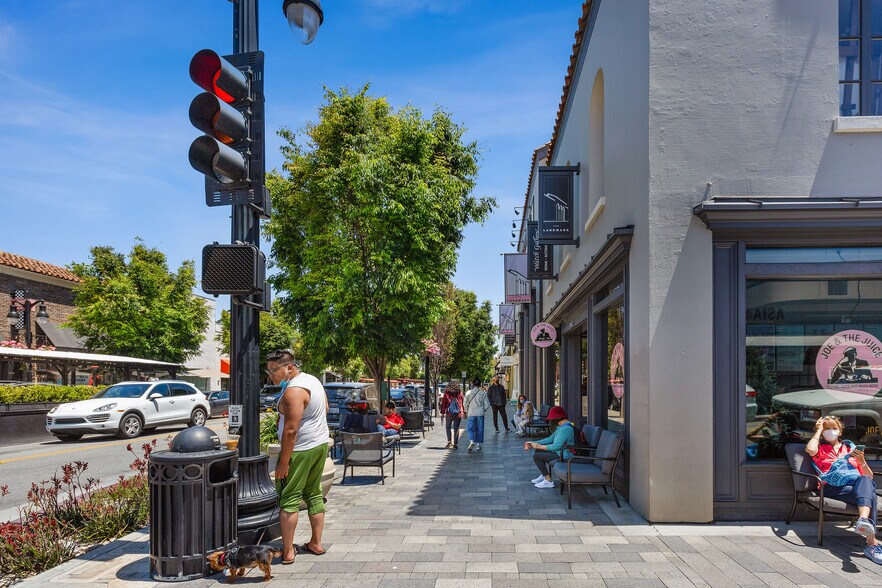 More Photos Of 1375 Burlingame Ave, Burlingame Unknown For Lease