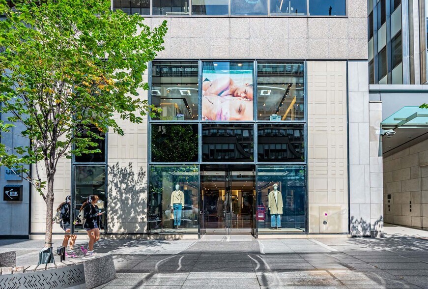 More Photos Of 144-146 Bloor St W, Toronto Office For Lease