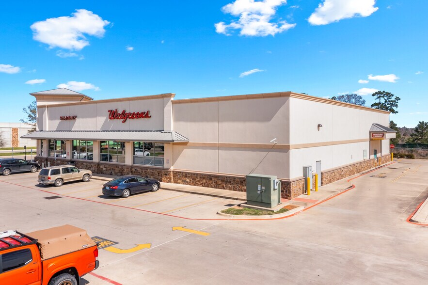 More Photos Of 4201 Highway 71 E, Bastrop Drugstore For Sale