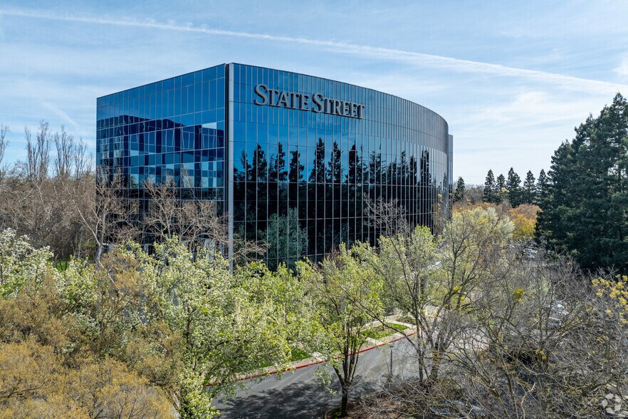 More Photos Of 2495 Natomas Park Dr, Sacramento Office For Sale