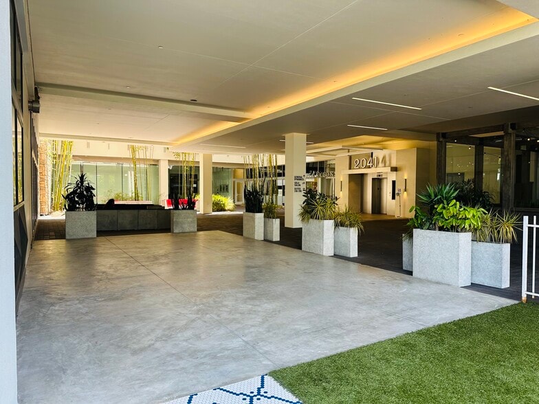 More Photos Of 2041 Rosecrans Ave, El Segundo Office For Lease