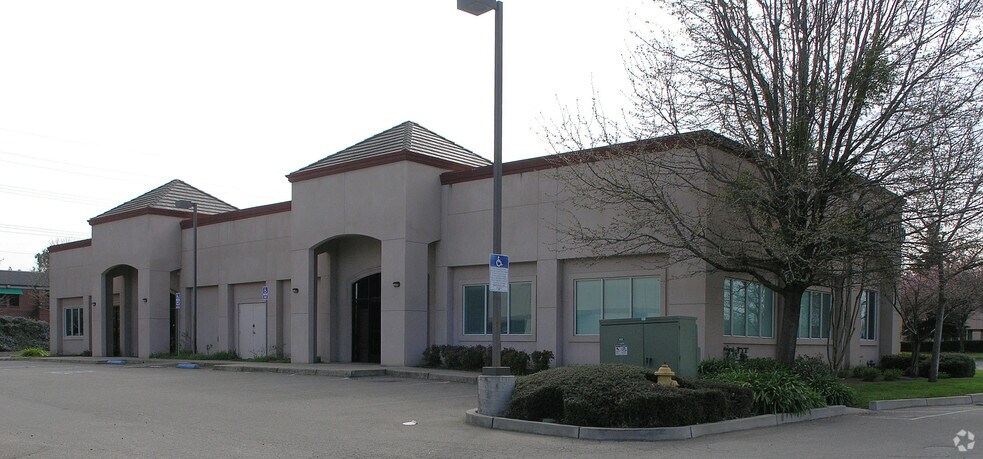 More Photos Of 3101 W March Ln, Stockton Office For Sale