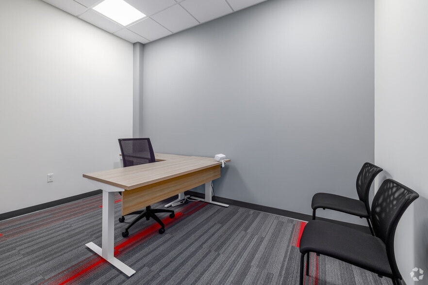 More Photos Of 11601 Research Cir, Alachua Office For Sale