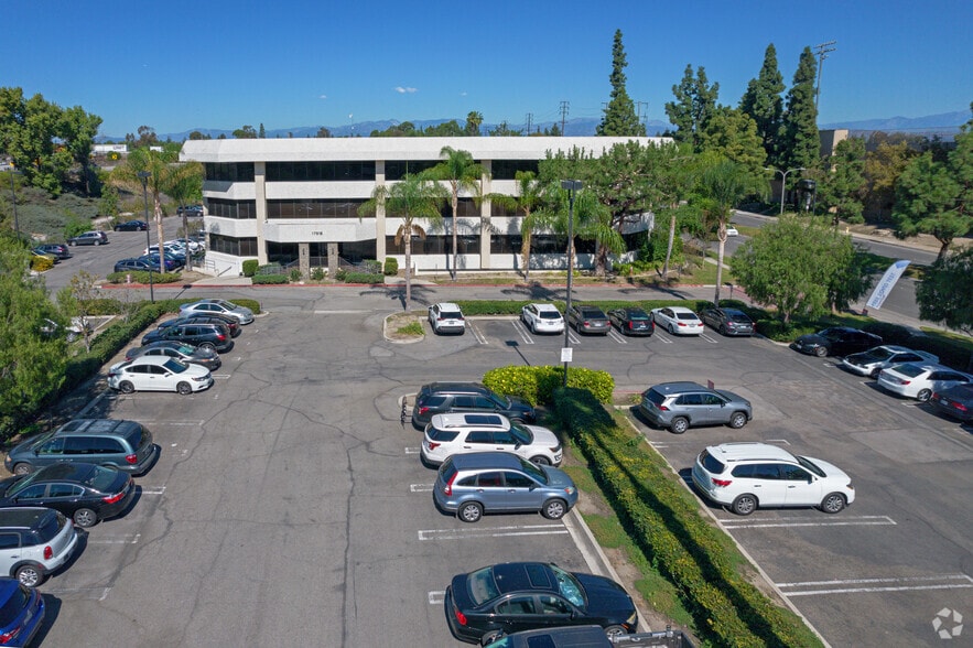 More Photos Of 17215 Studebaker Rd, Cerritos Medical For Lease