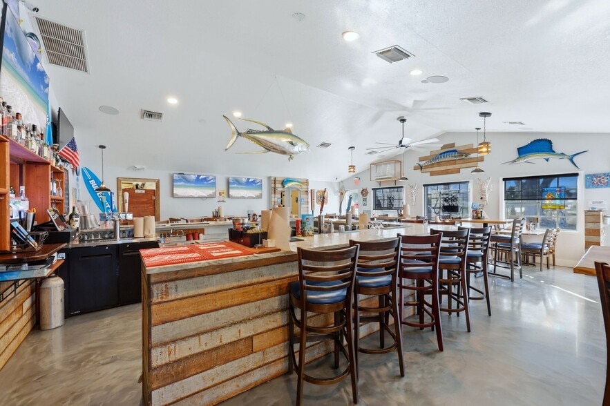 More Photos Of 2901 Placida Rd, Englewood Restaurant For Sale