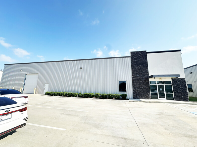 Primary Photo Of 19970 Franz Rd, Katy Warehouse For Lease