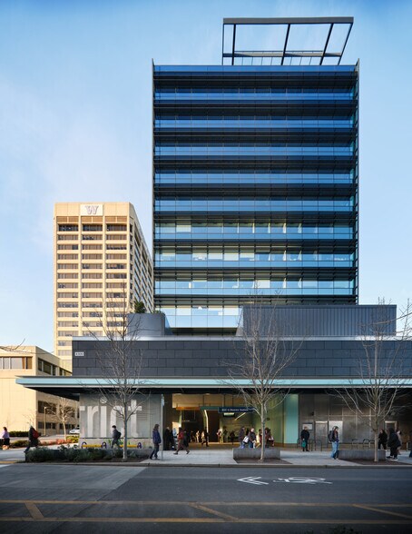 More Photos Of 4320 Brooklyn Ave NE, Seattle Office For Lease