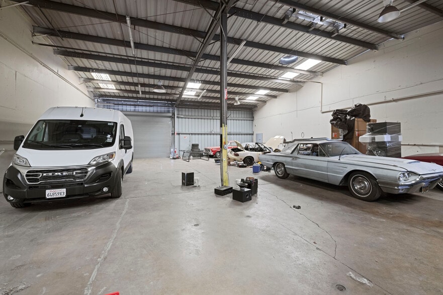 More Photos Of 820 Beckman Rd, Lodi Auto Repair For Sale