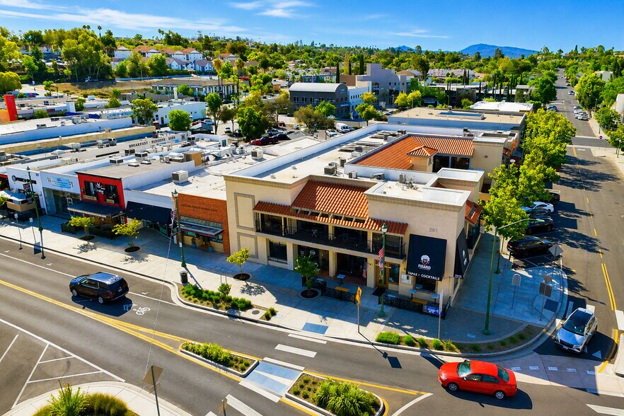 More Photos Of 201 E Grand Ave, Escondido Storefront Retail Office For Sale