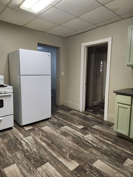 More Photos Of 255 2nd St SW, Huron Apartments For Sale