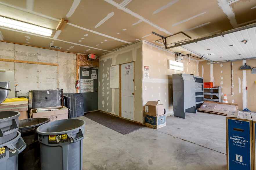 More Photos Of 1565 Kisker Rd, Saint Charles Office For Sale