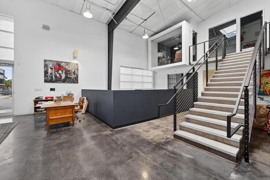 More Photos Of 2309 W Platt St, Tampa Freestanding For Lease