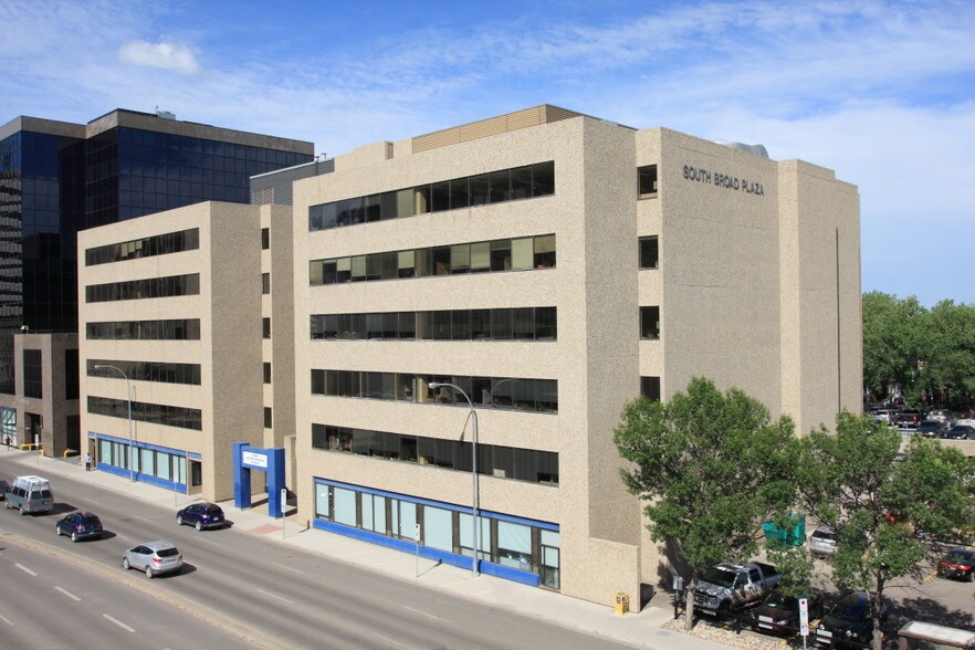 Primary Photo Of 2045 Broad St, Regina Office For Sale