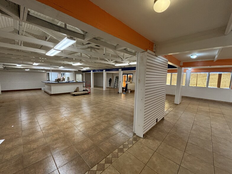 More Photos Of 1546 W Bell Rd, Phoenix Restaurant For Sale