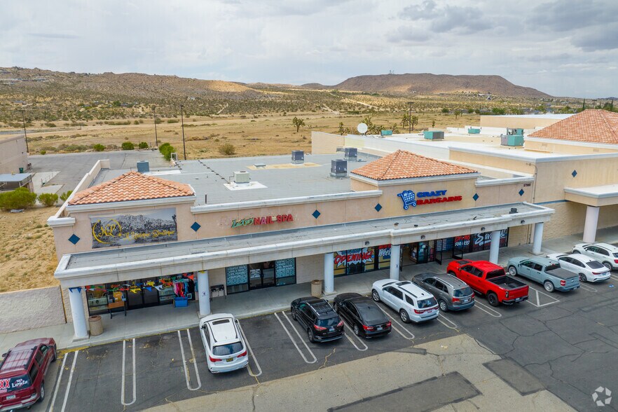 More Photos Of 58000 29 Palms Hwy, Yucca Valley Department Store For Lease