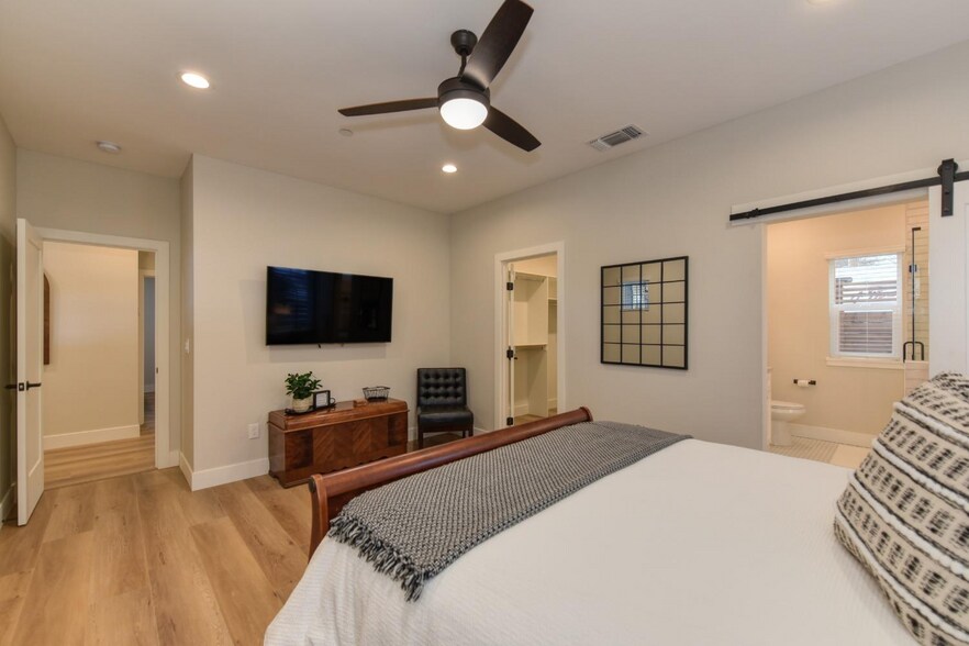 More Photos Of 908 Bidwell St, Folsom Multifamily For Sale