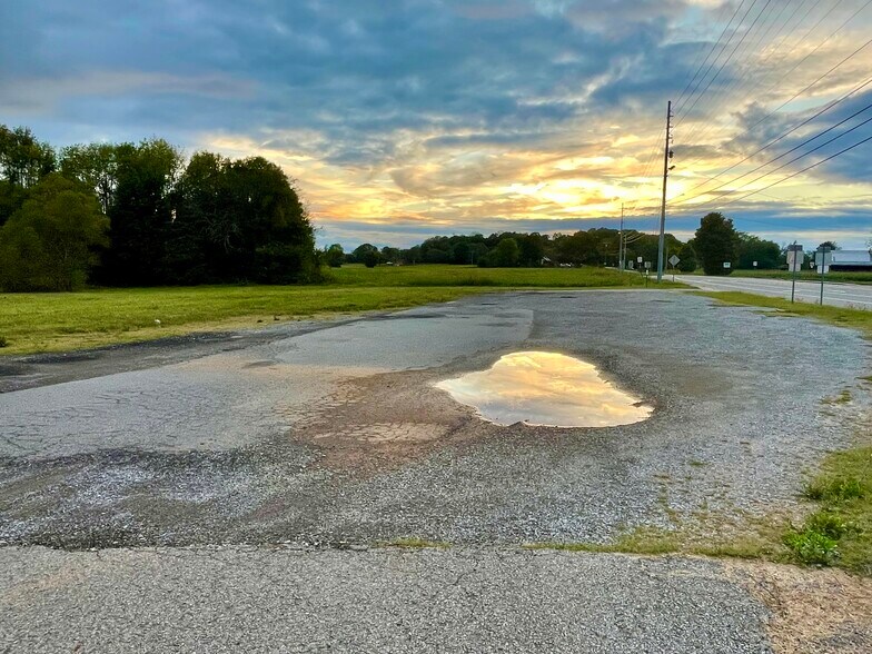 More Photos Of 3523 Hwy 109 N, Portland Land For Sale