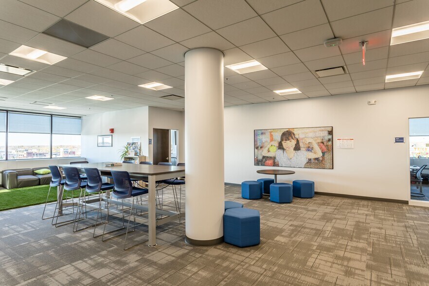 More Photos Of 765 Jefferson Rd, Rochester Medical For Lease