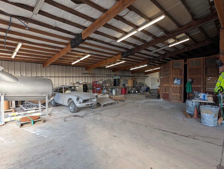 More Photos Of 5503 47th Ave NE, Marysville Industrial For Sale