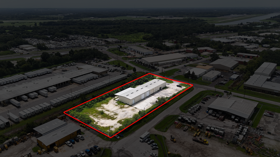 Primary Photo Of 8930 Maislin Dr, Tampa Warehouse For Lease