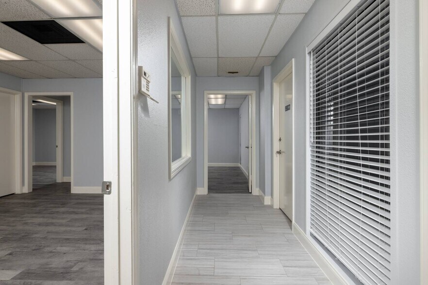 More Photos Of 2401 Garden Park Ct, Arlington Office Residential For Lease