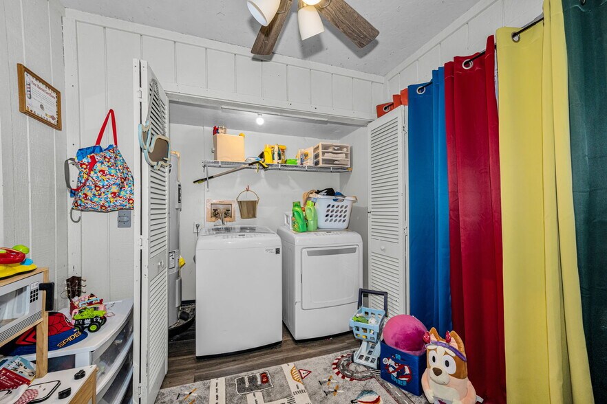 More Photos Of 1231 Illinois Ave, Palm Harbor Apartments For Sale