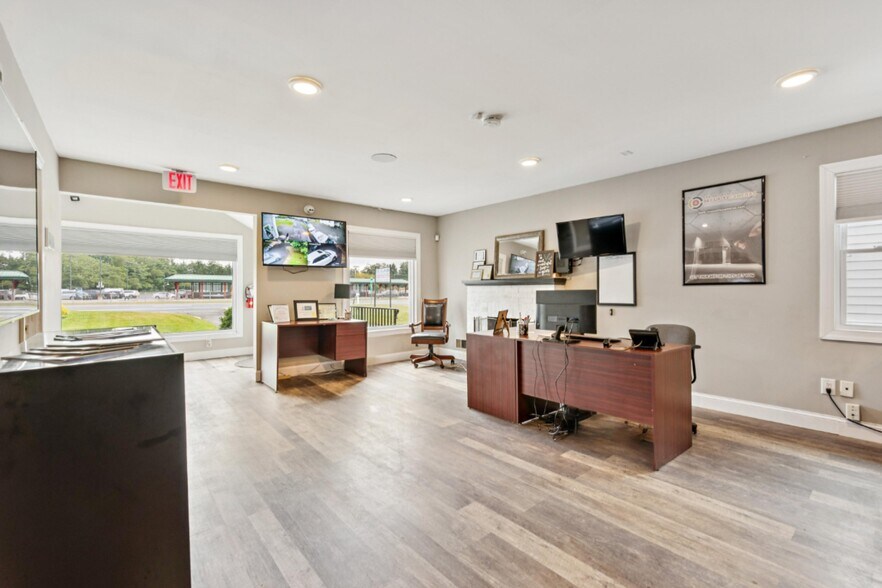 More Photos Of 620 State Highway 9, Freehold Freestanding For Sale