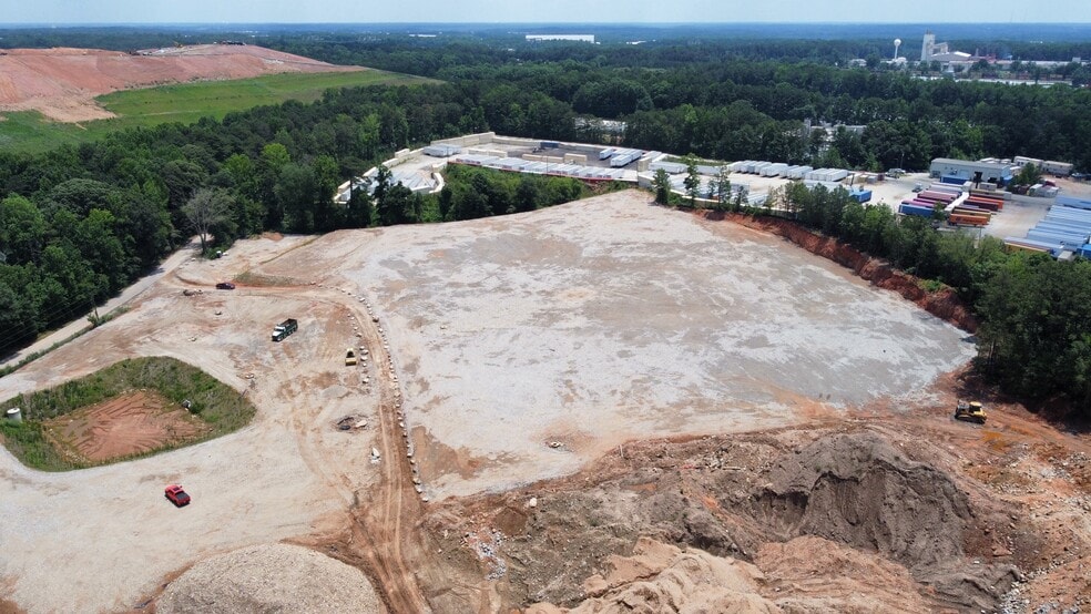 Primary Photo Of 7635 Bishop Rd, Fairburn Land For Lease