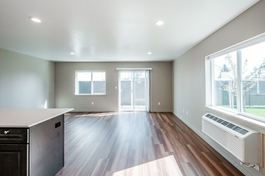 More Photos Of 2656 S Main Rd, Lebanon Apartments For Sale