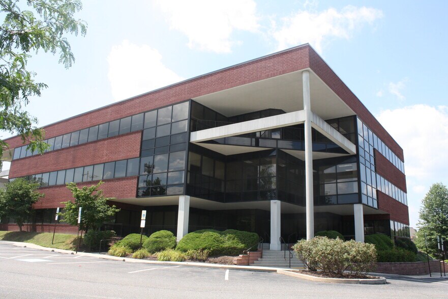 More Photos Of 45-53 Baltimore Pike, Glen Mills Unknown For Lease