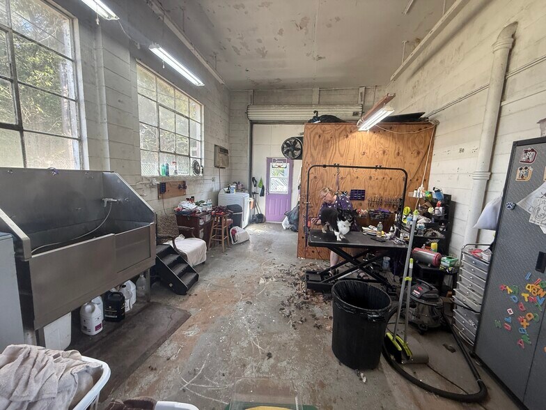 More Photos Of 850918 Us-17, Yulee Freestanding For Lease
