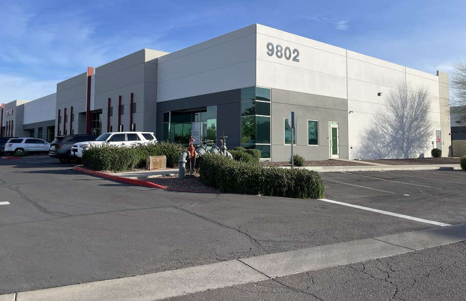Primary Photo Of 9802 N 91st Ave, Peoria Warehouse For Lease